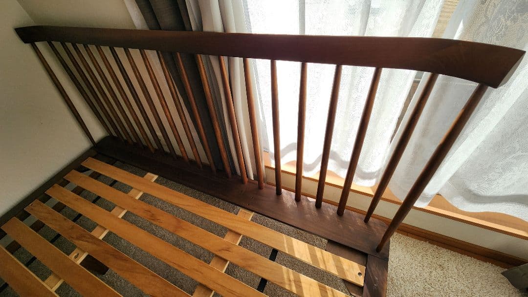 ​【ニトリ】クイーンサイズ 木製ベッドフレーム　メラク