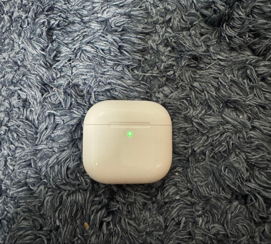 Apple AirPods 4 本体 新品