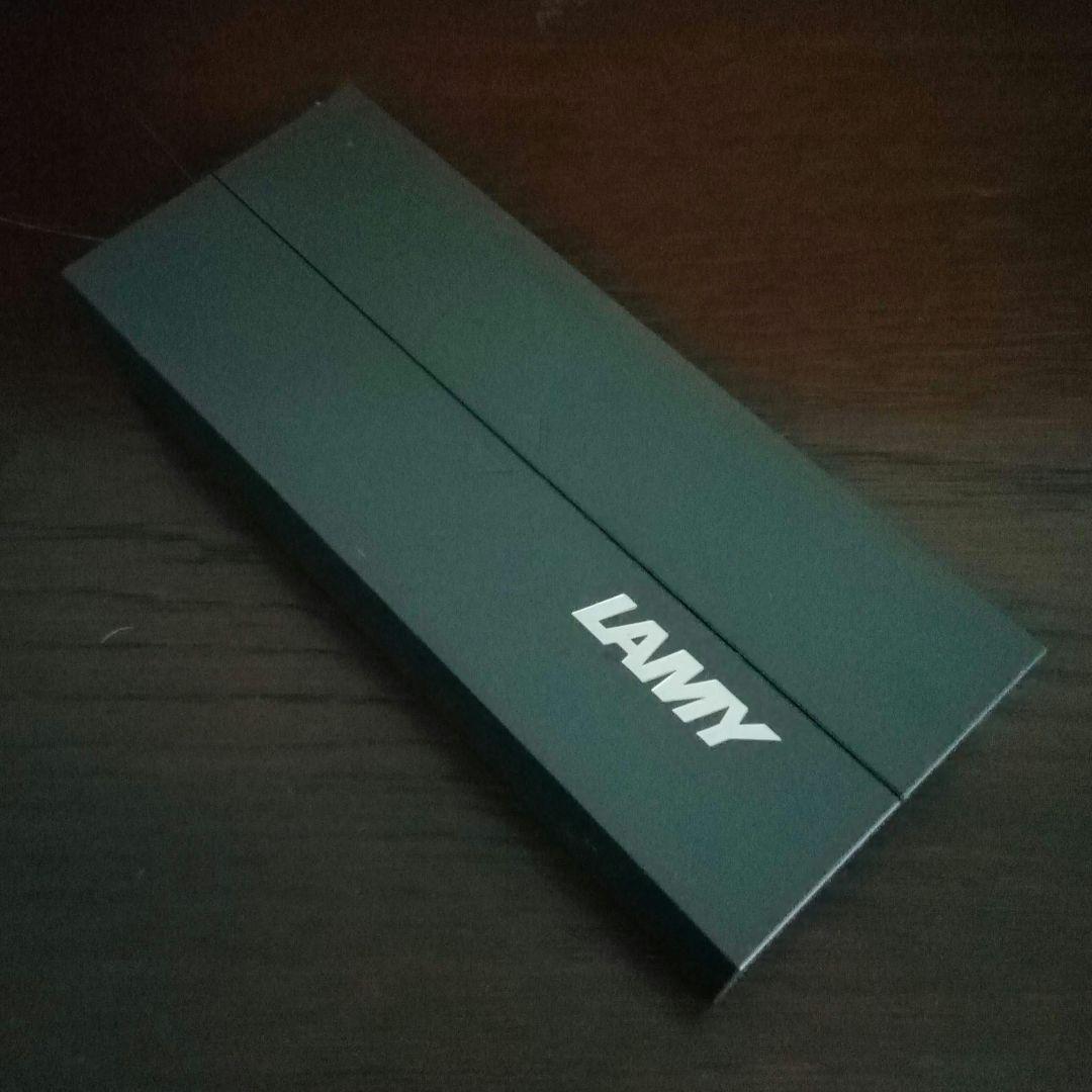 逸品　LAMY(ラミー) 2000 L01万年筆　F又はM　永遠のロングセラー