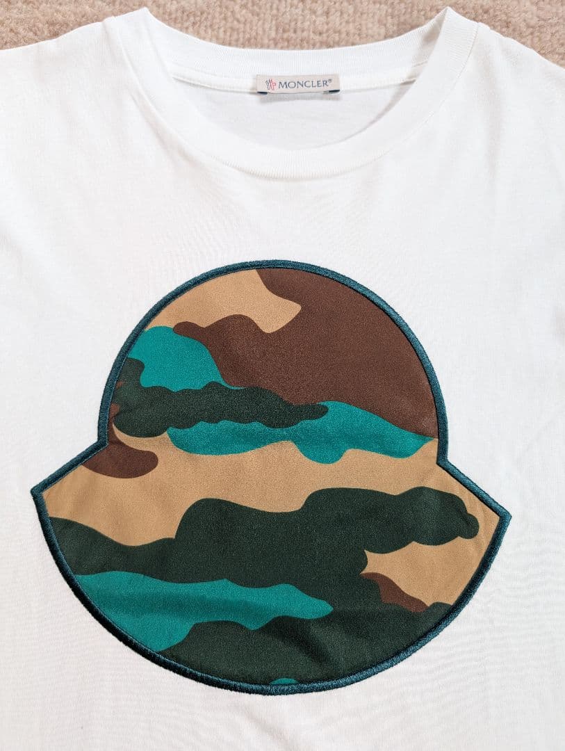 モンクレール　Tシャツ カモフラ　キッズ　140cm　白　美品　ロゴ　2020
