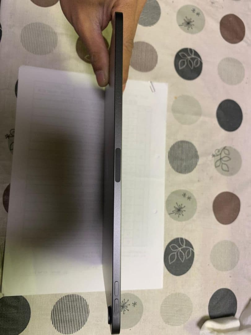 Apple iPad Air 5 M1 (スペースグレー) 本体