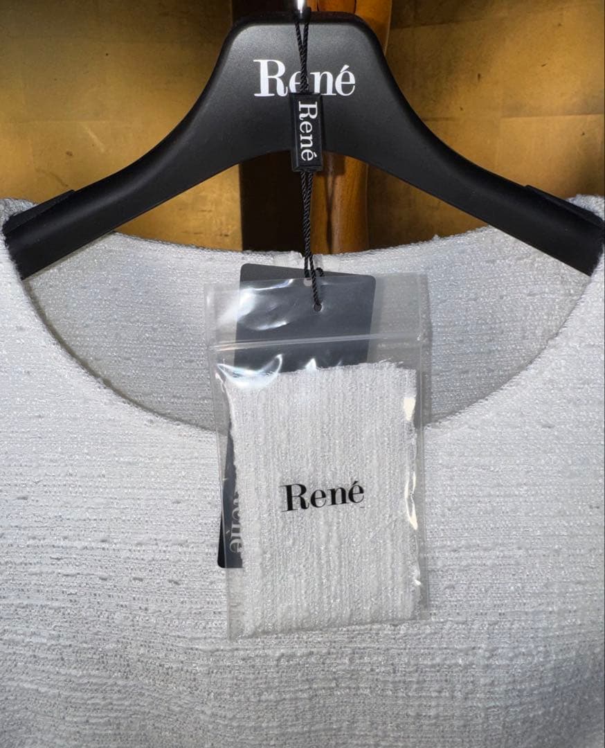 【Reneルネ】ＤM掲載品新品タグ付定価154,000円花柄刺繍 ワンピース38