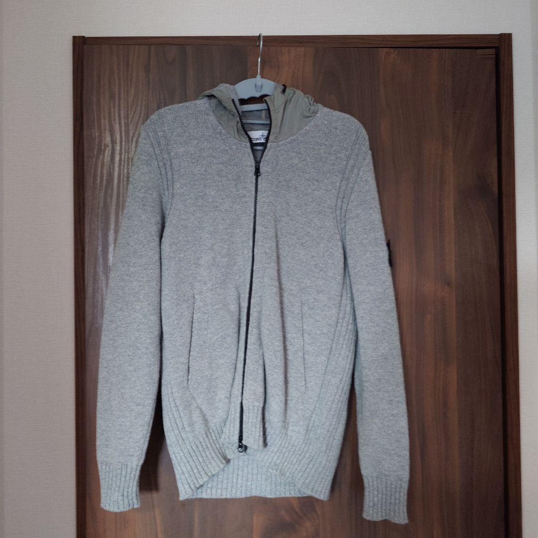 STONE  ストーンアイランド ダウンベスト・ニットパーカーセット