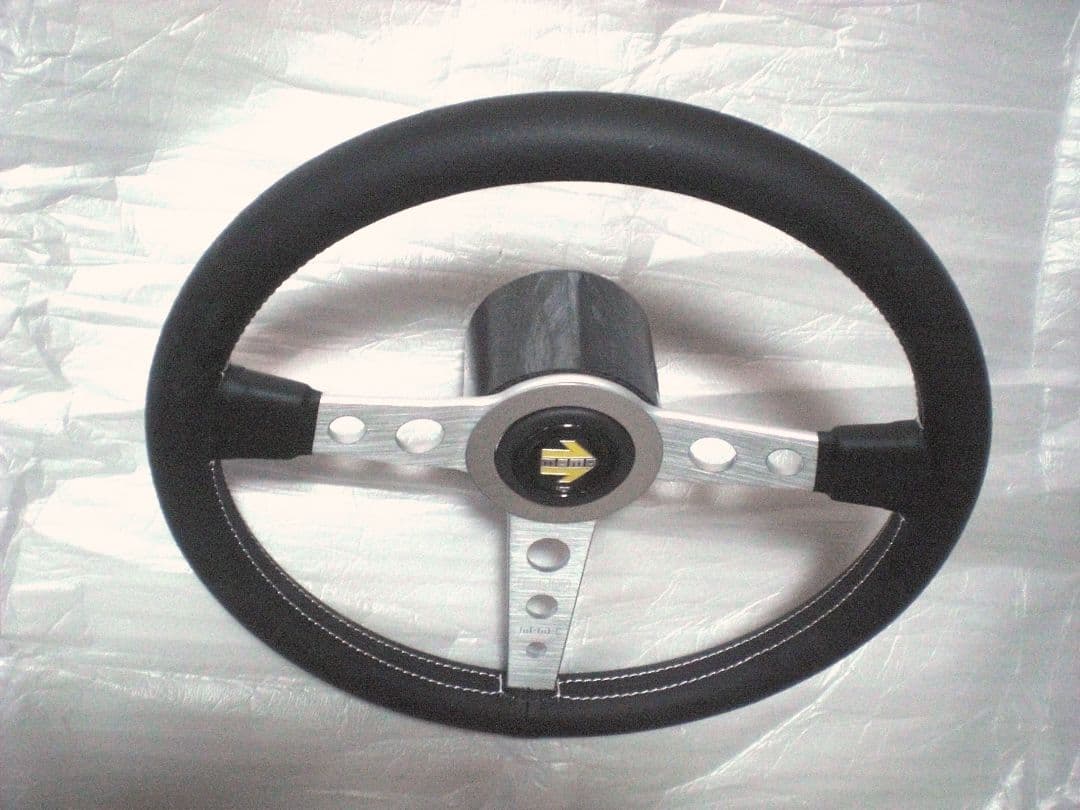 ★ 新年特価 期間限定 ホンダN360ステアリング ホーンボタン ボス付中古