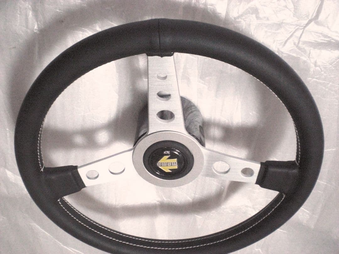 ★ 新年特価 期間限定 ホンダN360ステアリング ホーンボタン ボス付中古