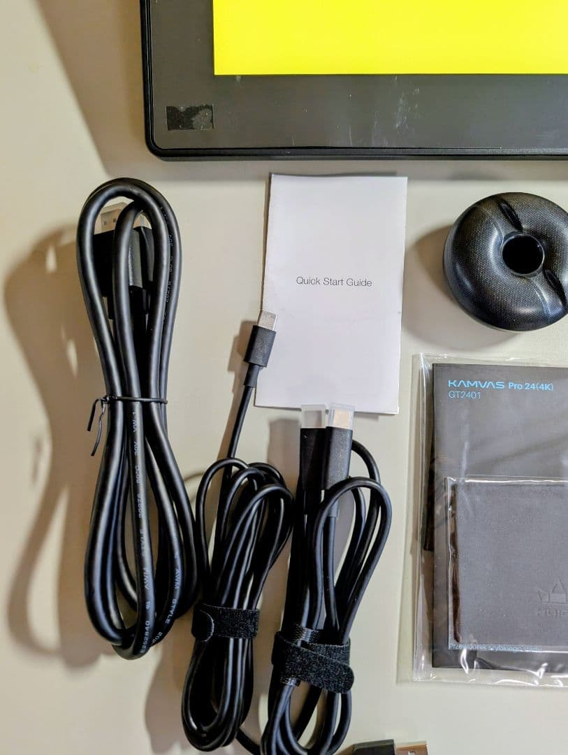 HUION Kamvas Pro 24 (4K) ペンタブレット本体 USED