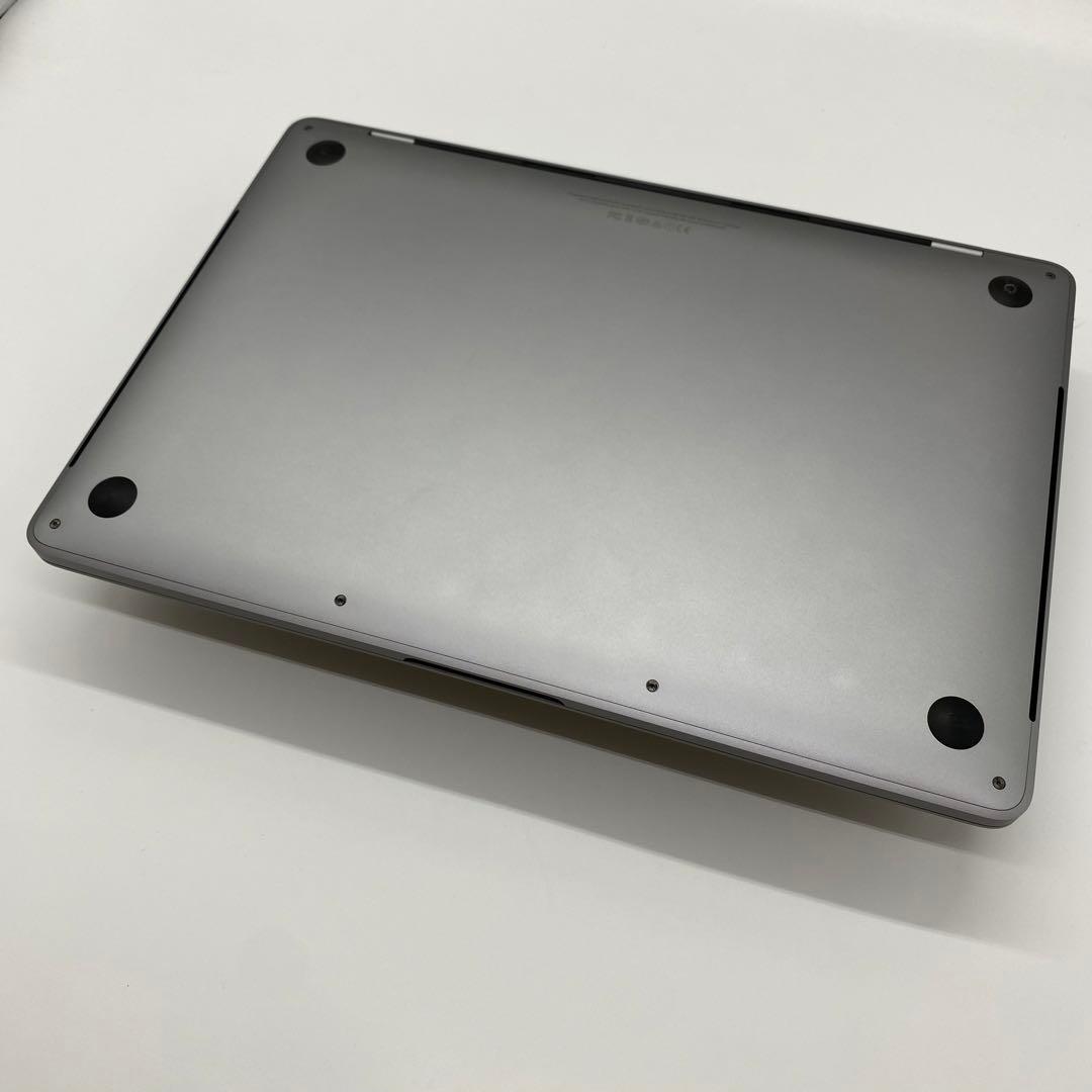 MacBook Pro 2017 13インチ　美品　完動品