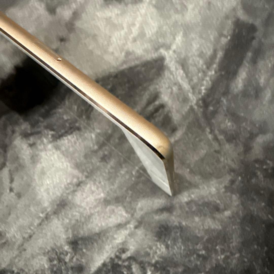 iPad mini ［美品、ヘコミ無し、大きなキズ無し】