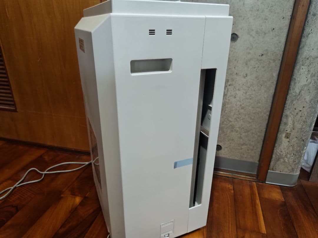 2020年製 Panasonic 加湿空気清浄機 ナノイーF-VXT90