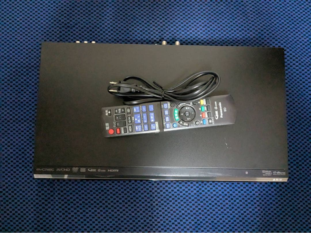 【最終値下げ】Panasonic ブルーレイレコーダー ブラック リモコン付き