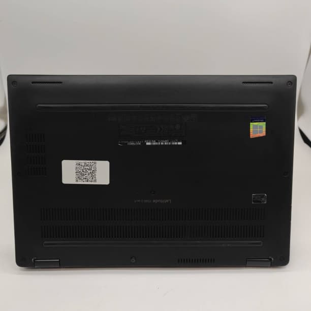 タッチパネル 第8世代i7 16GB フルHD デル SSD256GB オフィス