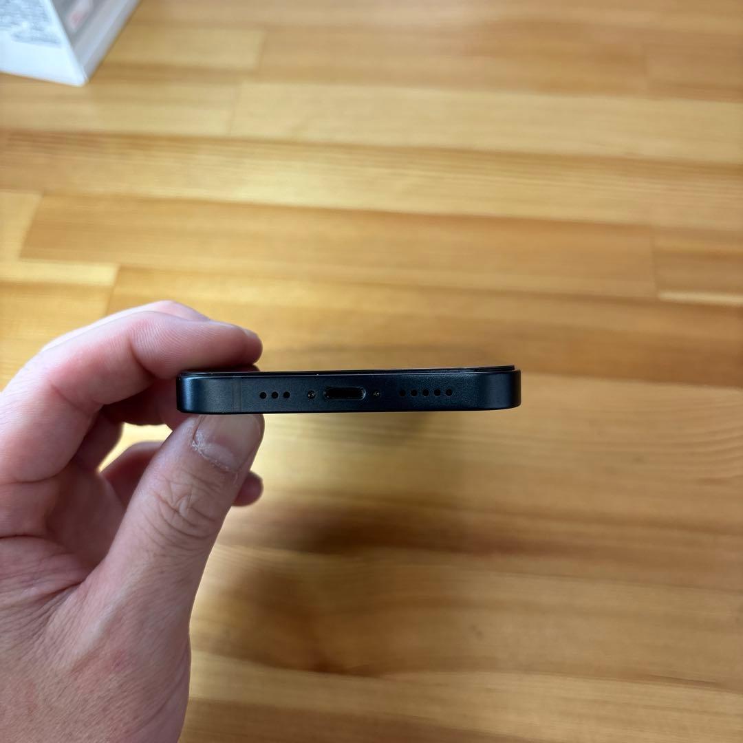 Apple iPhone 13 128GB ブラック