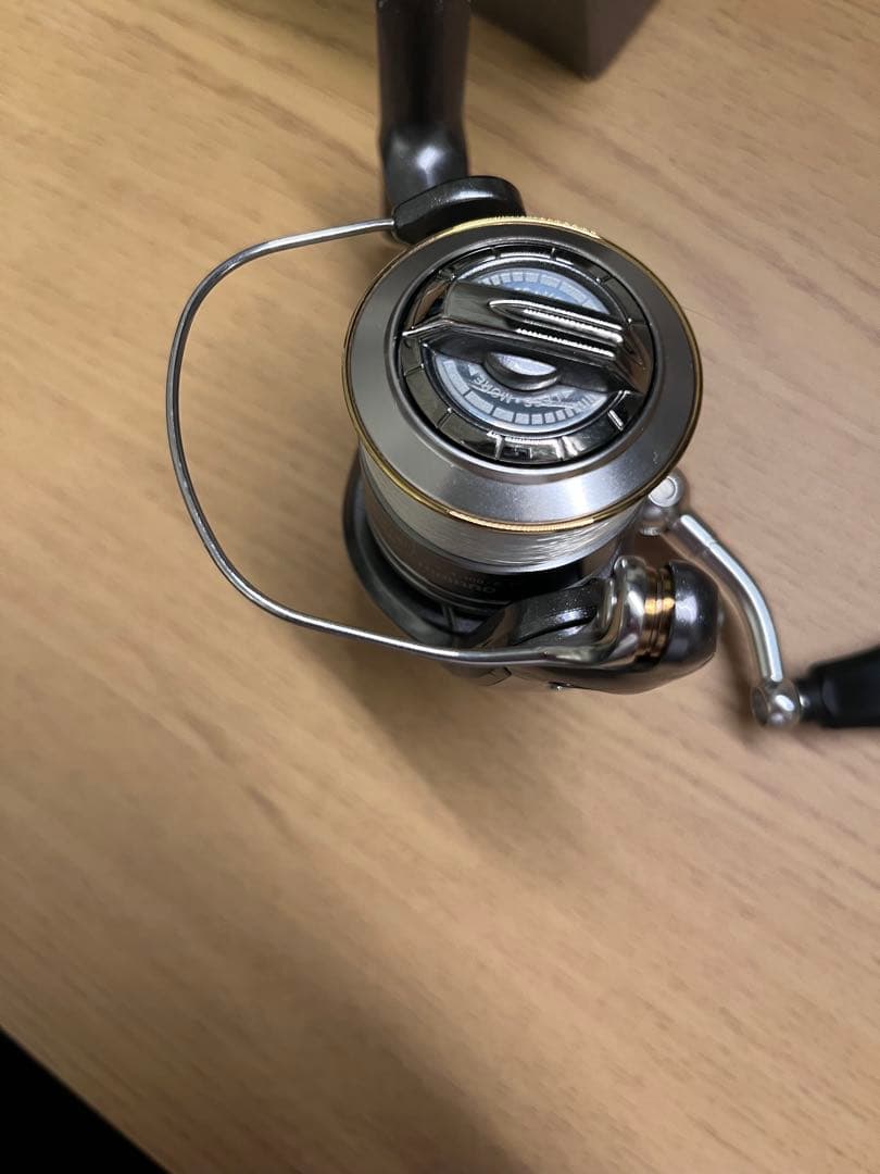 【極上】08ツインパワー C2000S スピニングリール