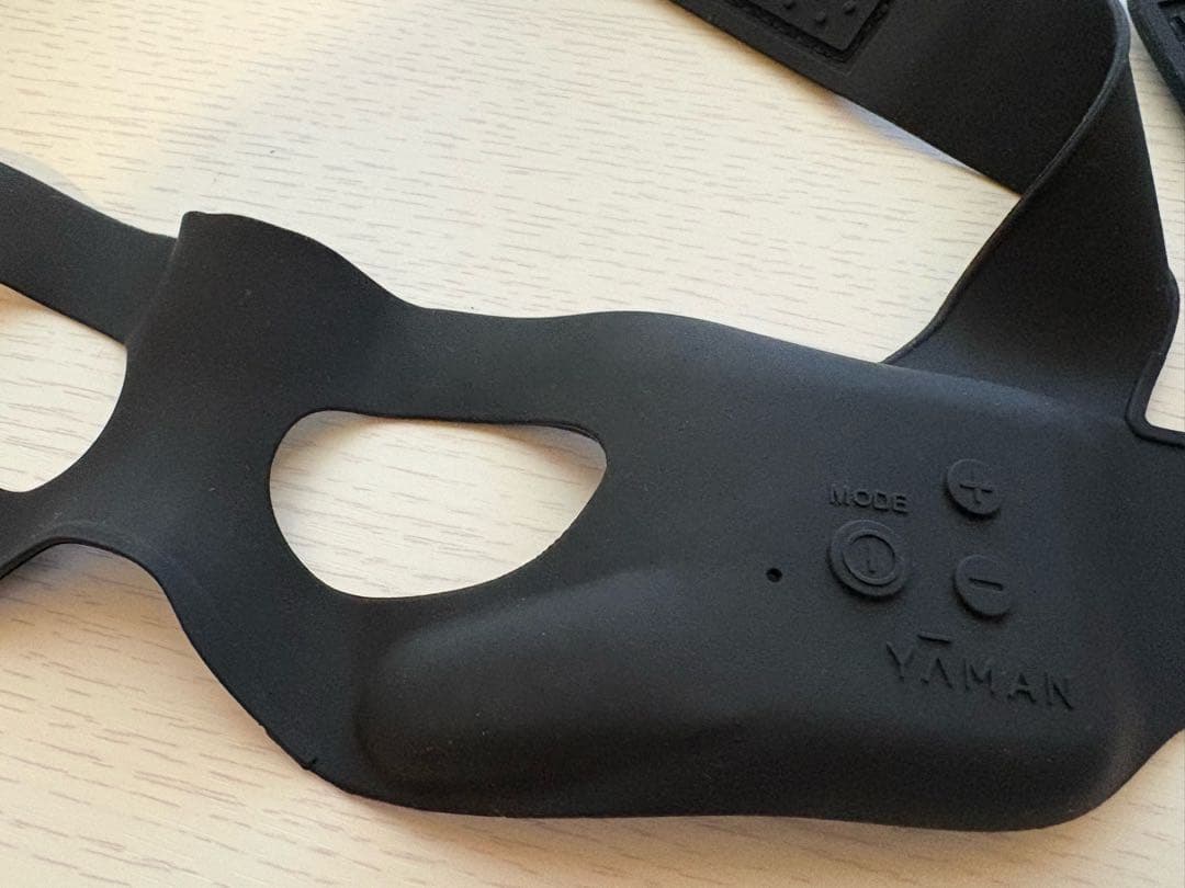 YAMAN 美容器 メディリフトアイ　モイスチャーセラム オマケ付き