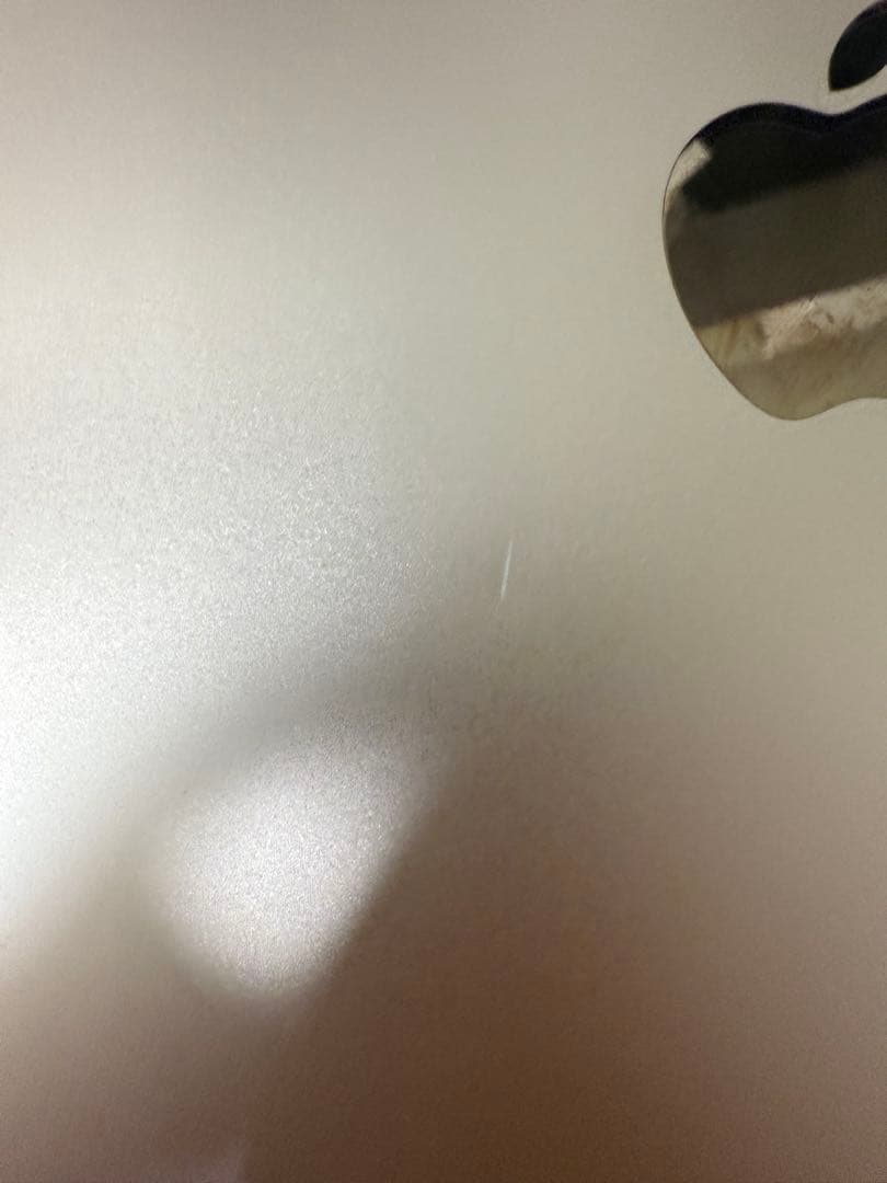 Apple iPad 第８世代　32GB (Wi-Fi モデル)