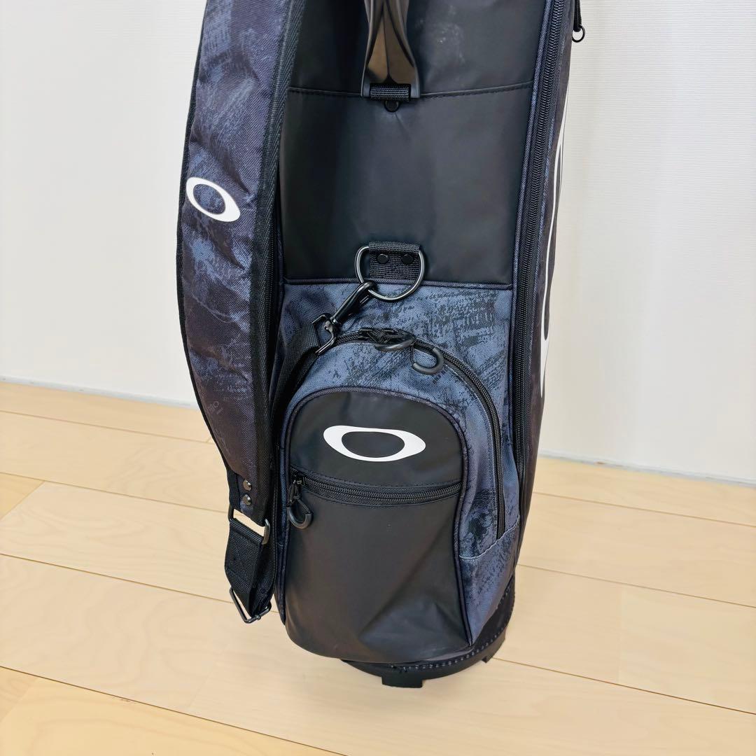 【希少美品】OAKLEY ゴルフバッグ・キャディバッグ送料込み