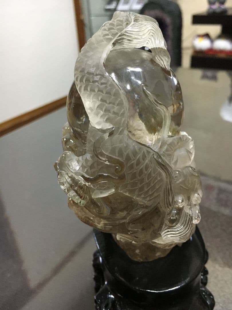 期間限定値下げ!天然水晶龍の彫刻