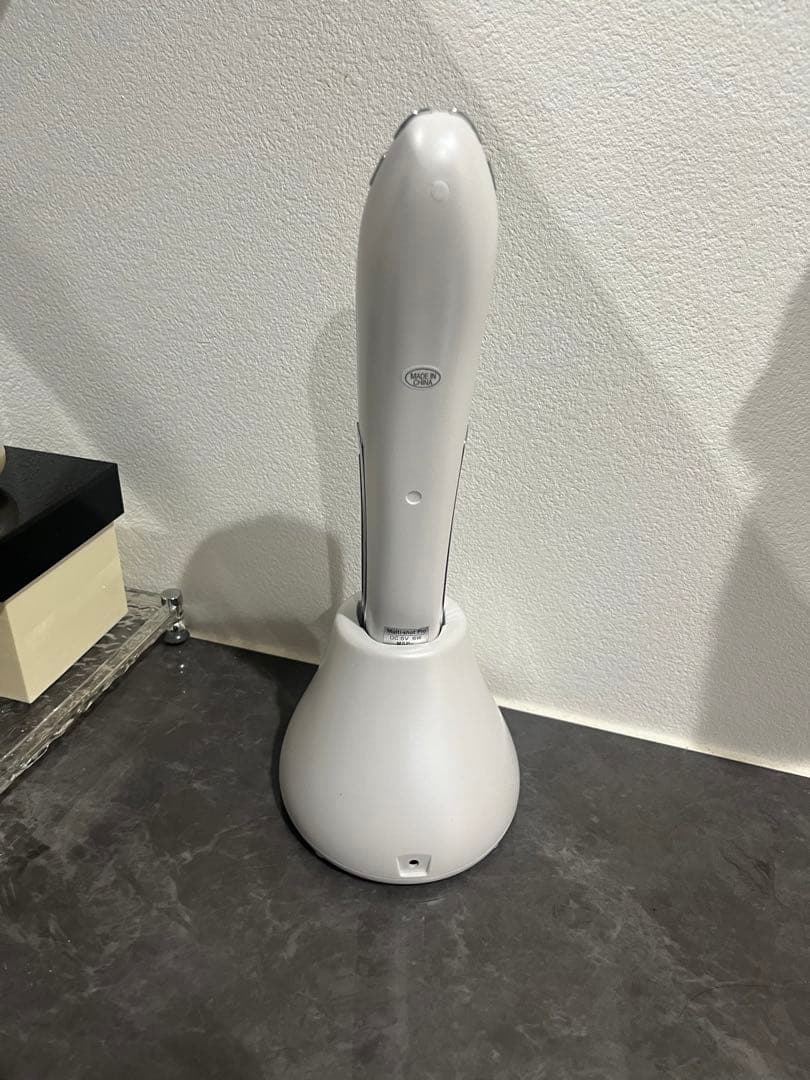 エステティックサロン　シーズラボ　美顔器