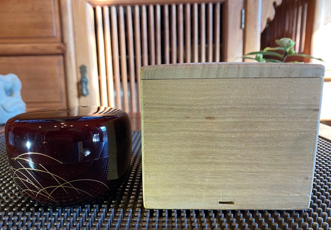 美品　輪島塗　棗　蒔絵・松虫（鈴虫）　　　　鈴谷鐵五郎作 ・茶道具　ヴィンテージ