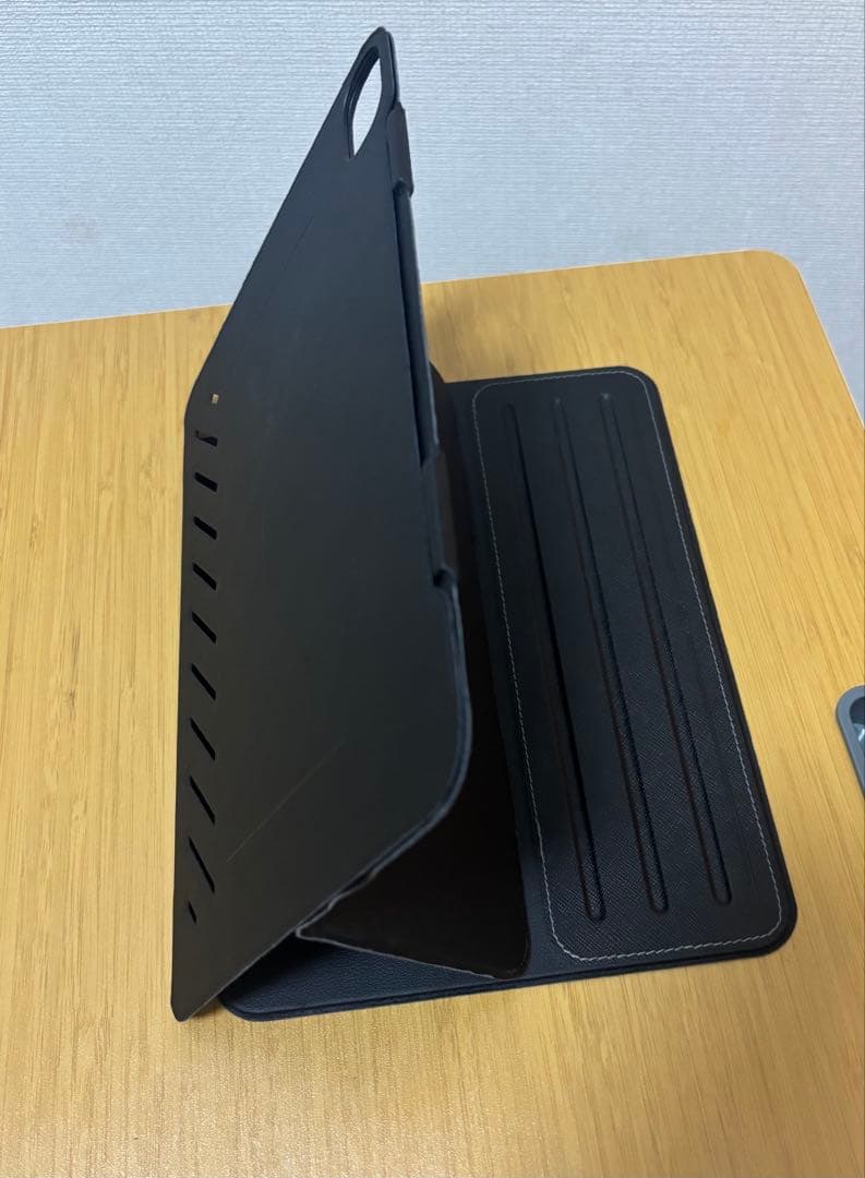 iPadAir4 256G Wi-Fモデル penci、フィルム、カバー付き