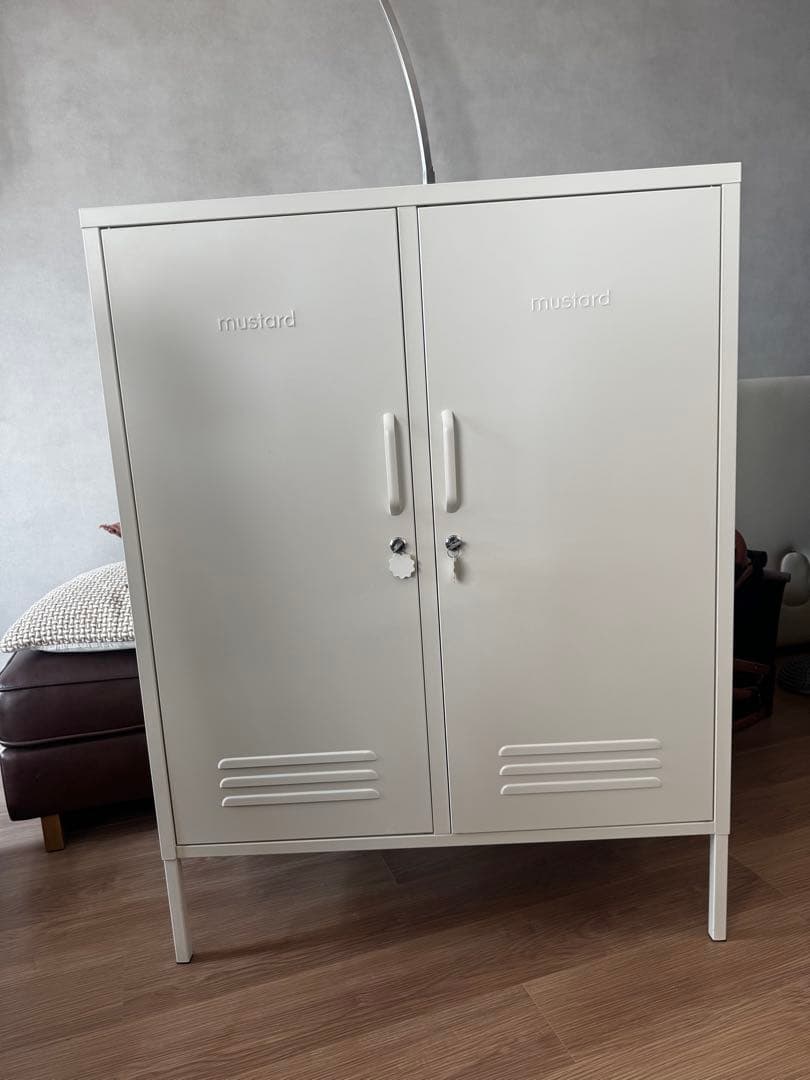 mustard スチールキャビネット 2ドア（値引き交渉OK）