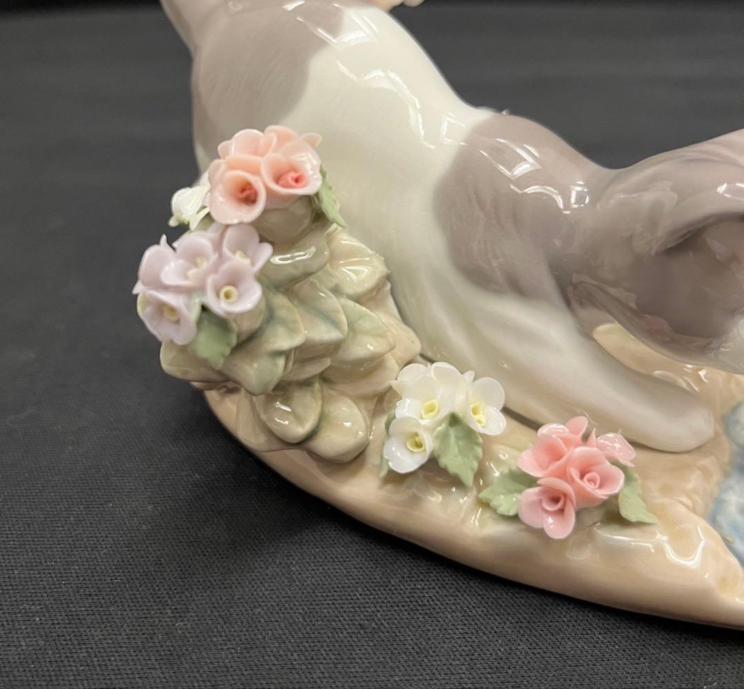 g*o様 リヤドロ LLADRO 陶器人形「にらみ合い 猫 蛙 花」フィギュリン