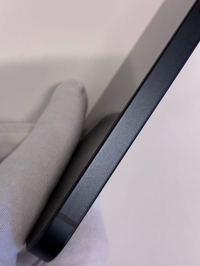 iPhone 13 128 GB ミッドナイト 黒 本体 バッテリー 100%