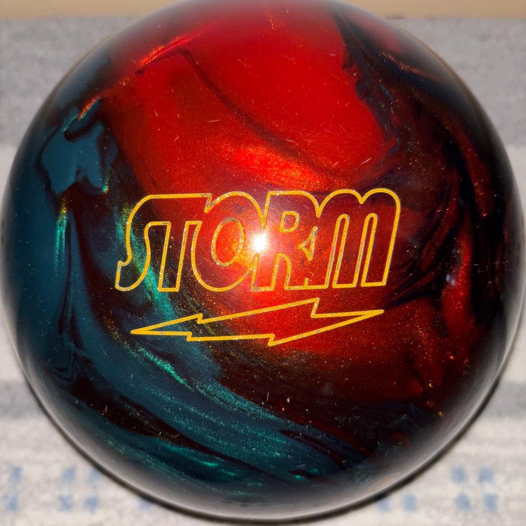 アブソリュート ボウリングボール 中古 ストーム レッド グリーン