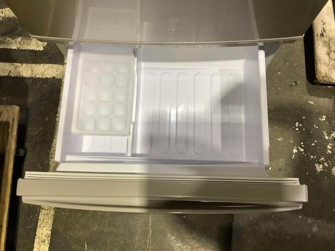 格安⭐︎梱包手抜き シャープ 冷蔵庫 SJ-C14E-N 137L19年製