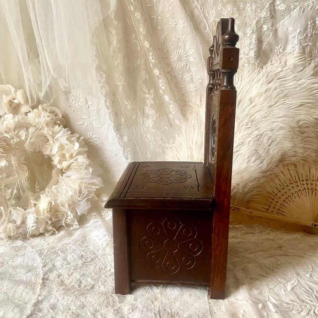 木製ドールチェア　ブルターニュ　ブルトン家具　収納付き　フランスアンティーク