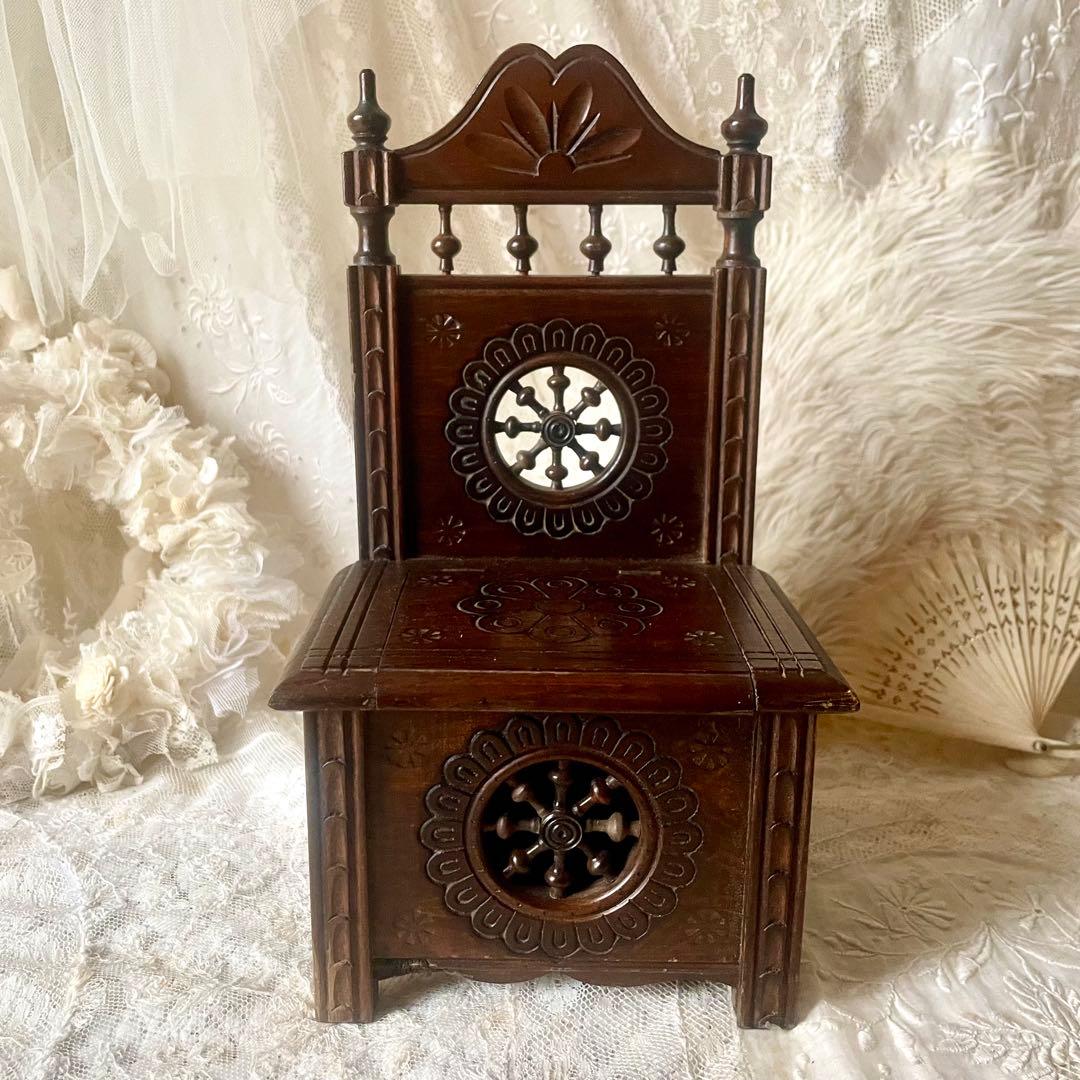 木製ドールチェア　ブルターニュ　ブルトン家具　収納付き　フランスアンティーク