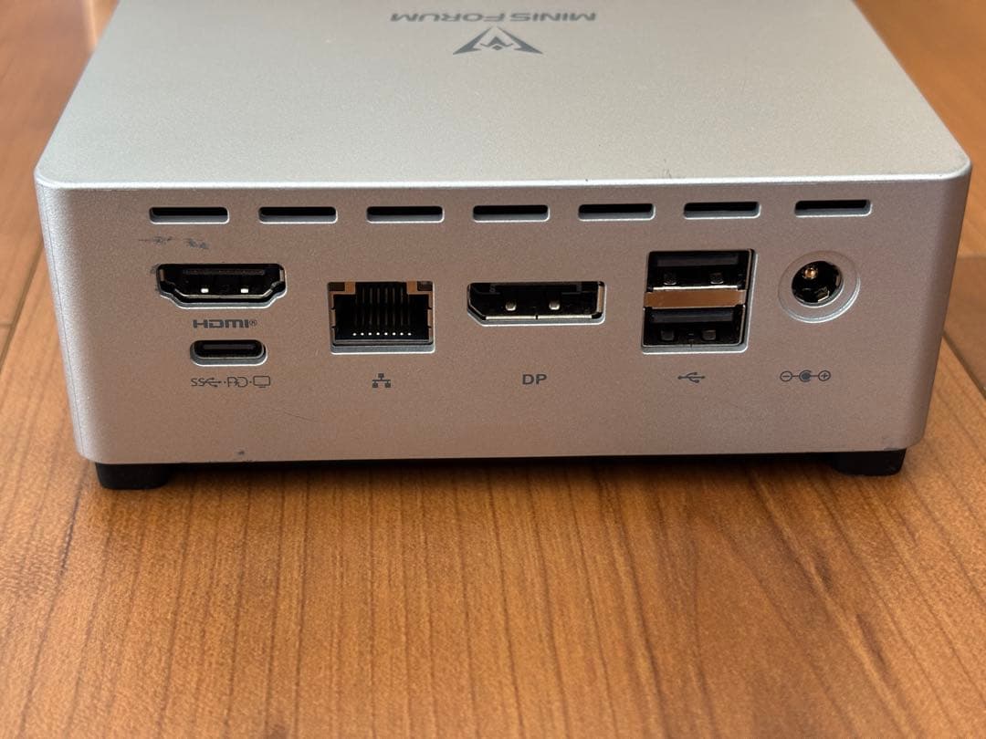 MINISFORUM ミニPC UN100L OSなし