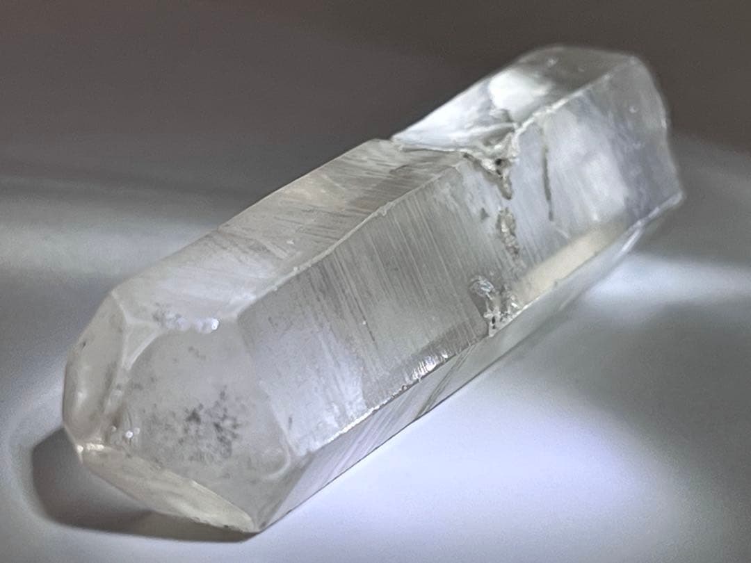 マスタークリスタル　ダウ　レムリアンシード　クリスタル　ピンク　原石　水晶