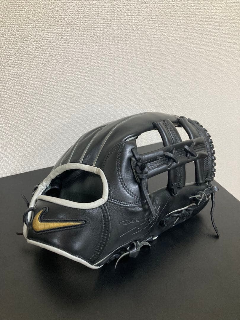 Nike 硬式グローブ 内野手用