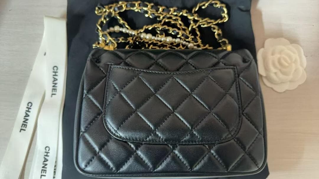 即日発送 ブラック キルティング ショルダーバッグ CF 19*14.5*7.5