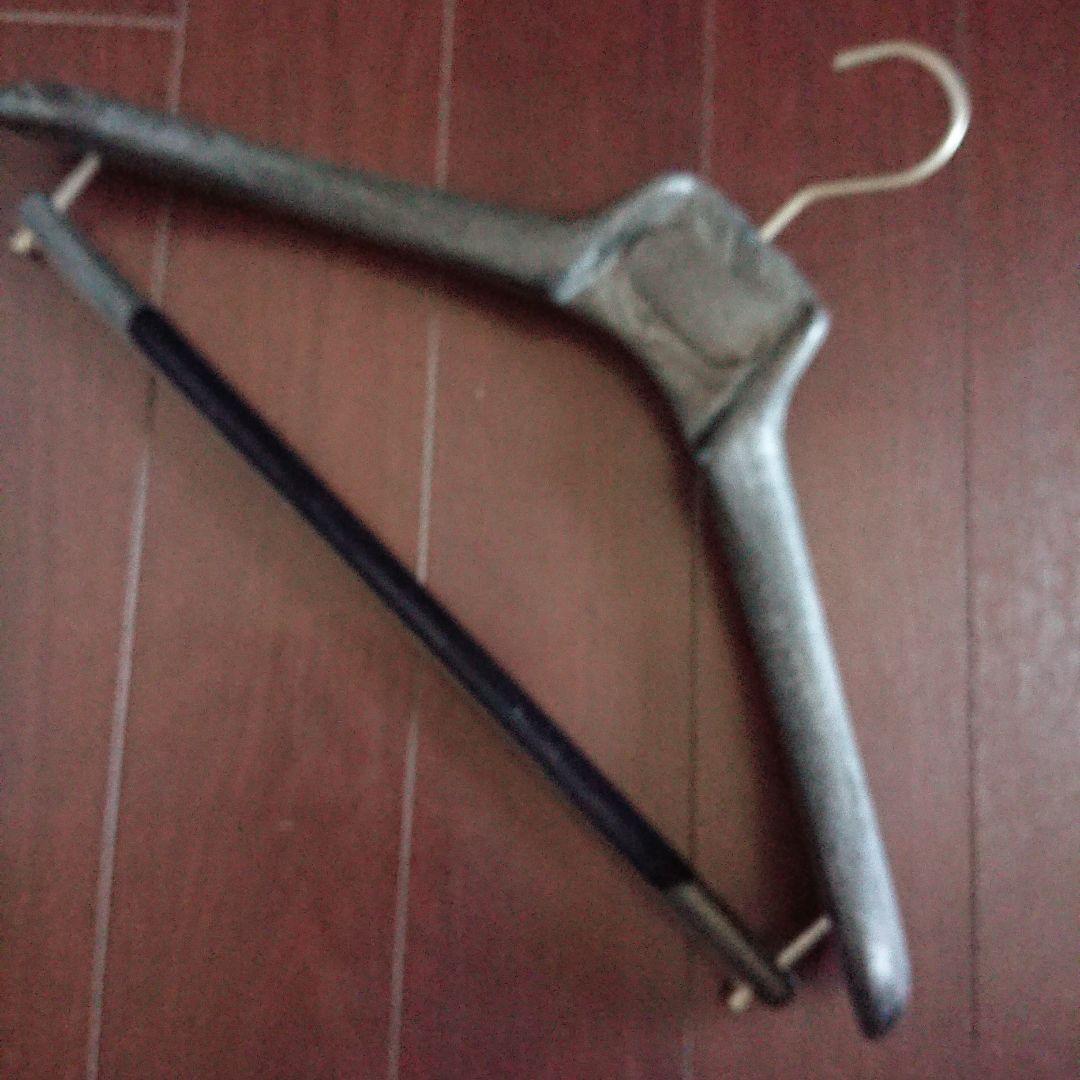 ISAIA、Eligo、 BORRLLI、MAINETTIイタリアハンガー4本