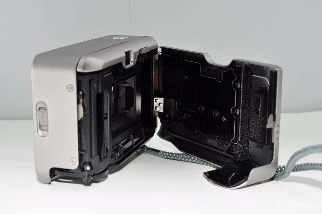 希少⭐︎美品　FUJIFILM フジフィルム TIARA ティアラ