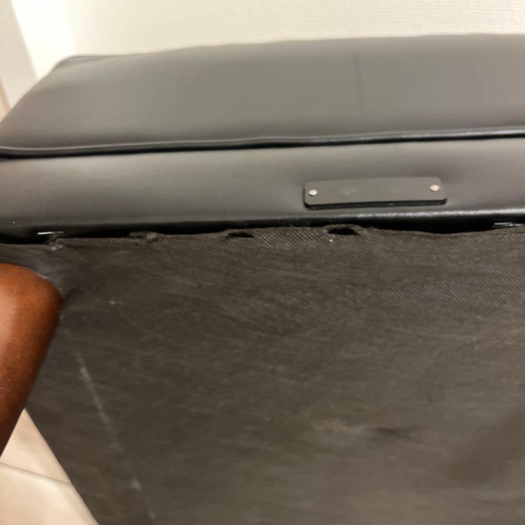 たかち様カリモク60 ブラック オットマン