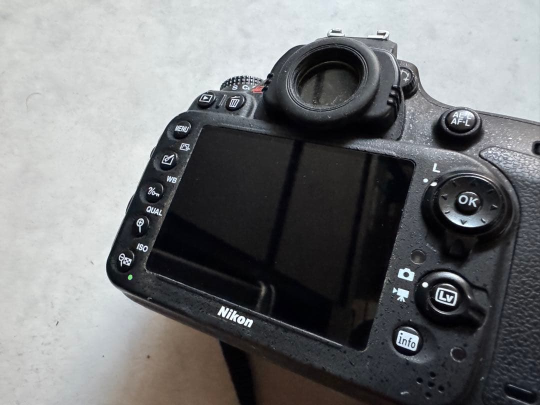 Nikon D600 デジタル一眼レフカメラ ボディ＋リモコン＋MB-D14