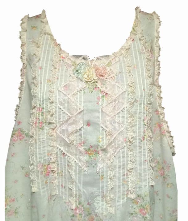 新品タグ付き☘️さえら【アキアカネ／Akiakane】エプロンドレス