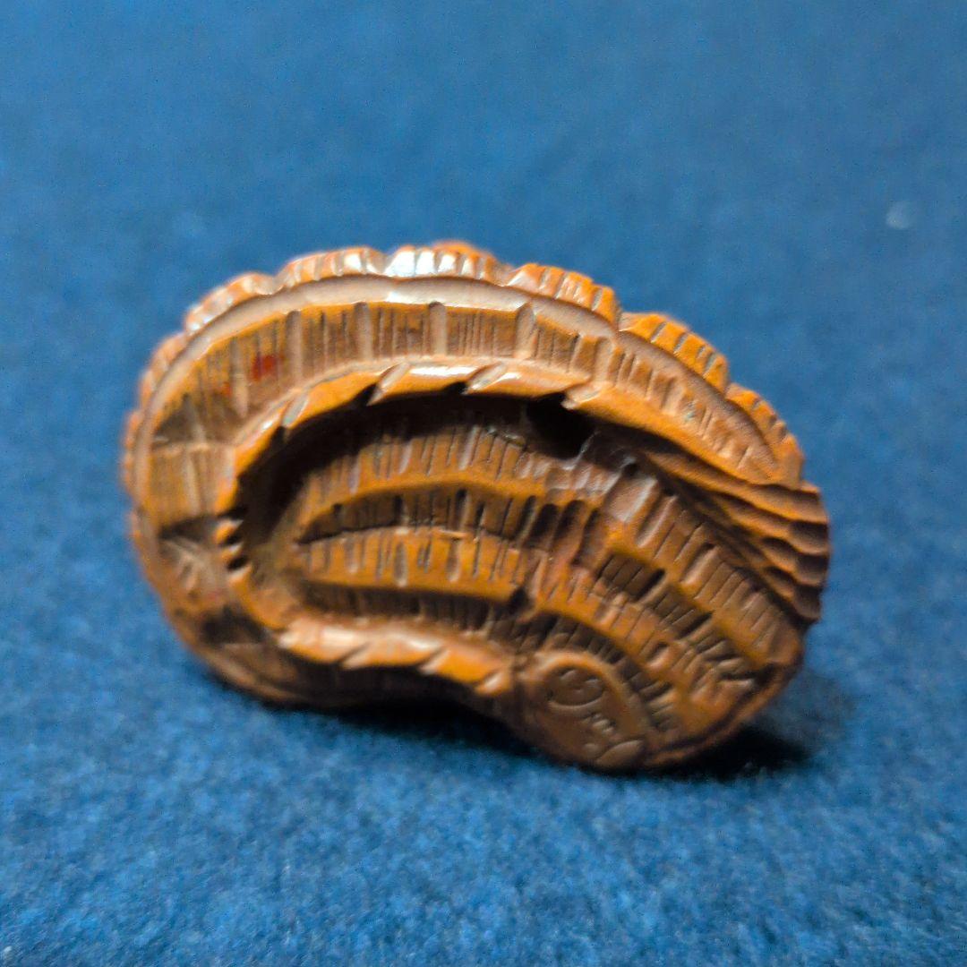 根付　草履親子蛙