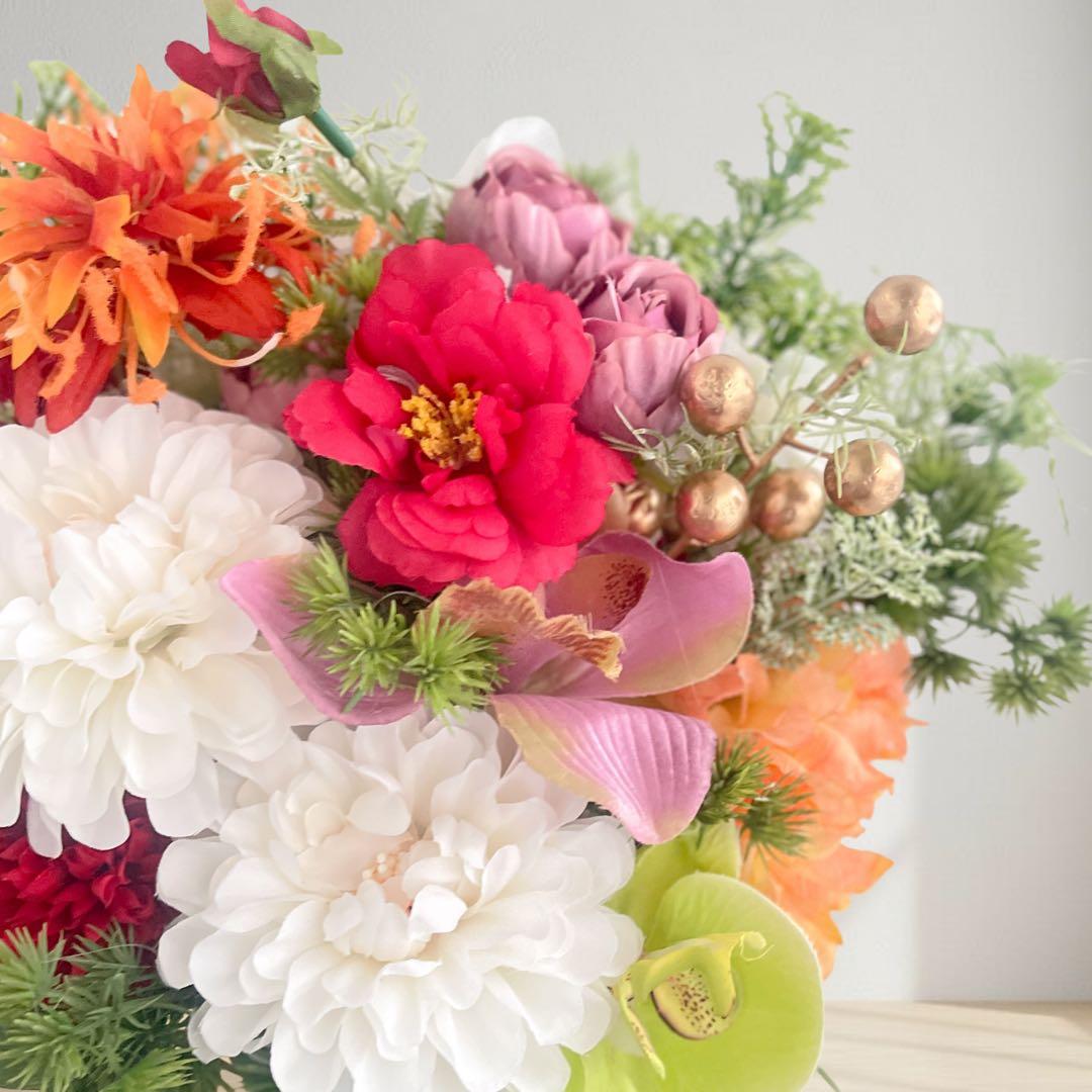 光触媒フラワー 和モダンラウンドアレンジメント｜ゴールド花器・正月アレンジ