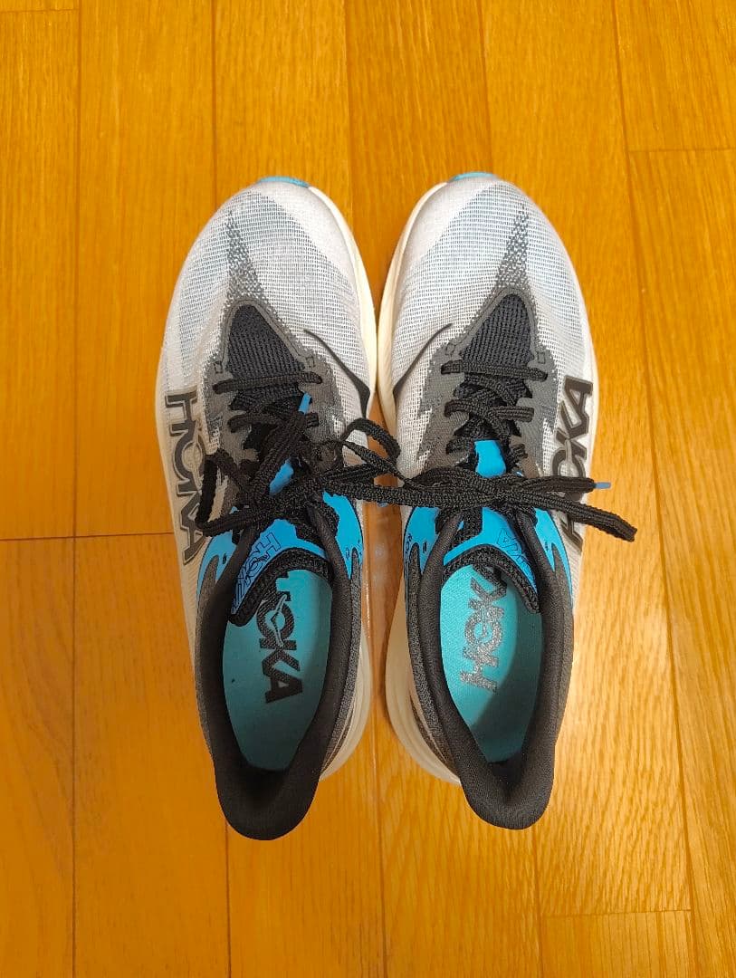 スパイク・シューズ HOKA ROCKET X3