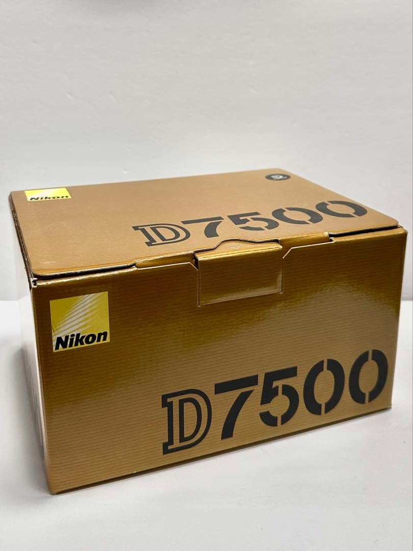 点検クリーニング済 Nikon D7500 一眼レフ バッテリー2個付 カメラ