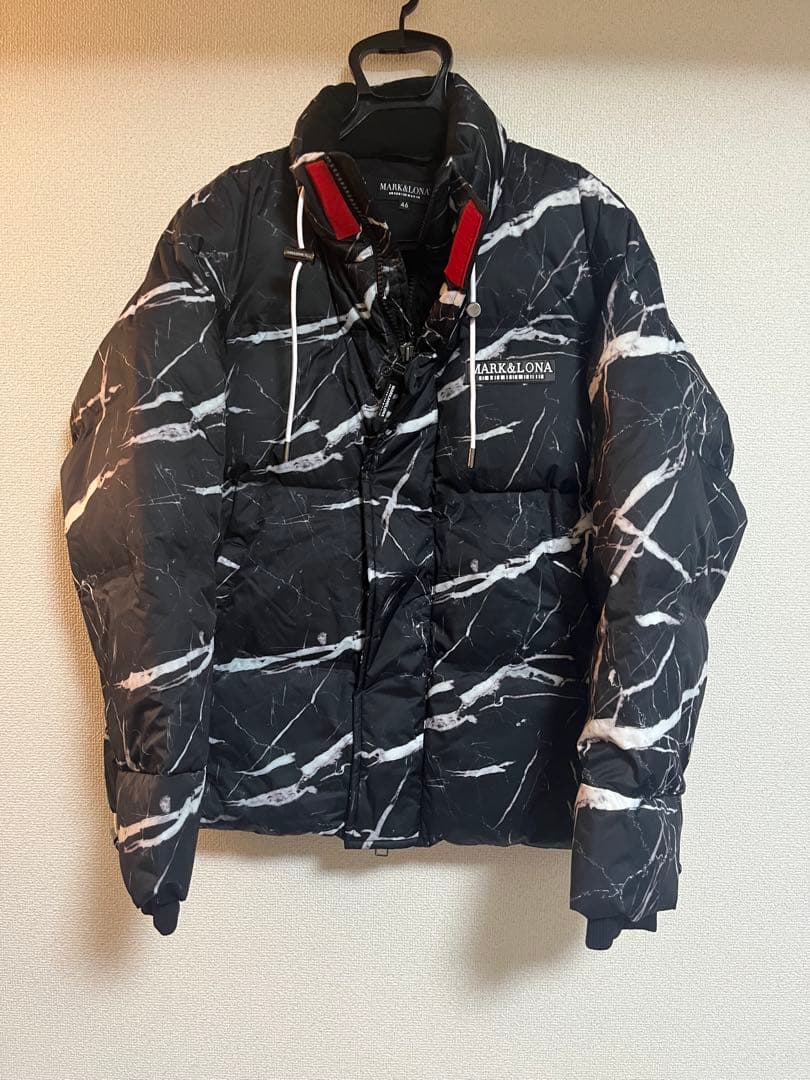 マークアンドロナダウンジャケット