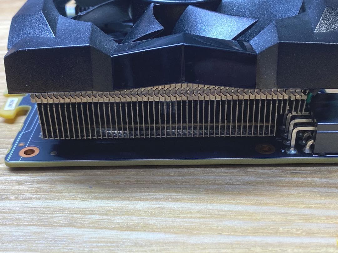 中古ZOTACGAMING GTX1660Ti 6GB192BIT GDDR6