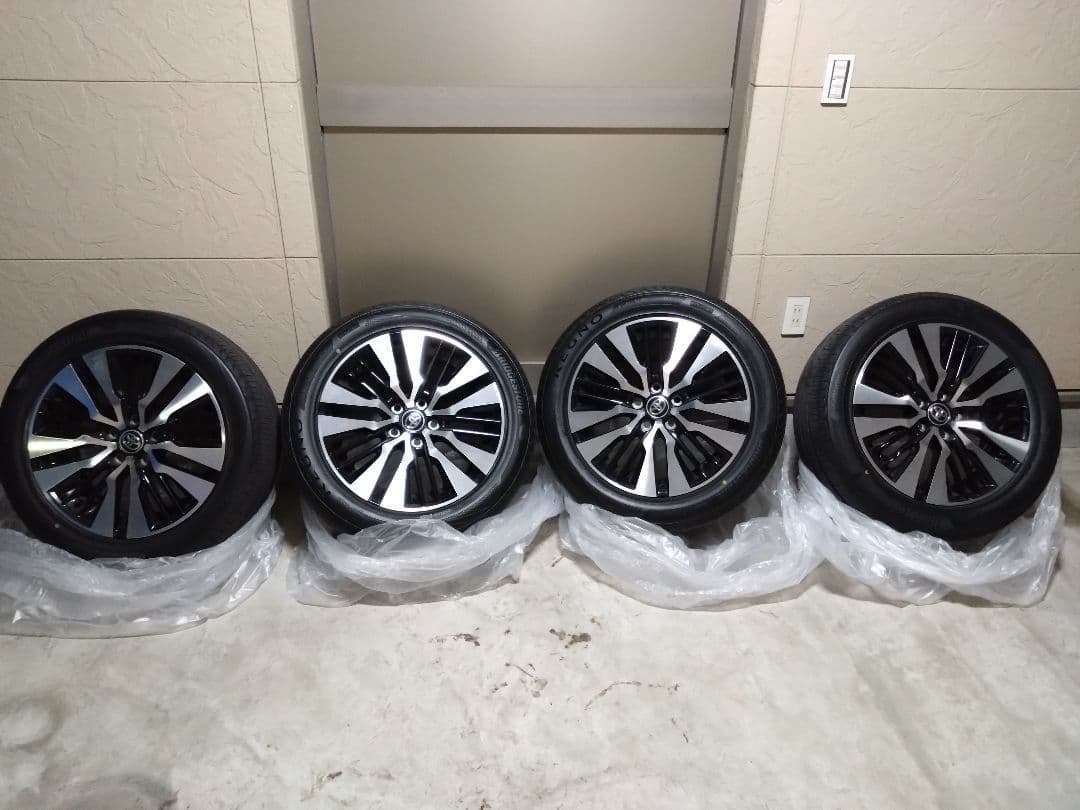 アルファード３０純正ホイールタイヤ