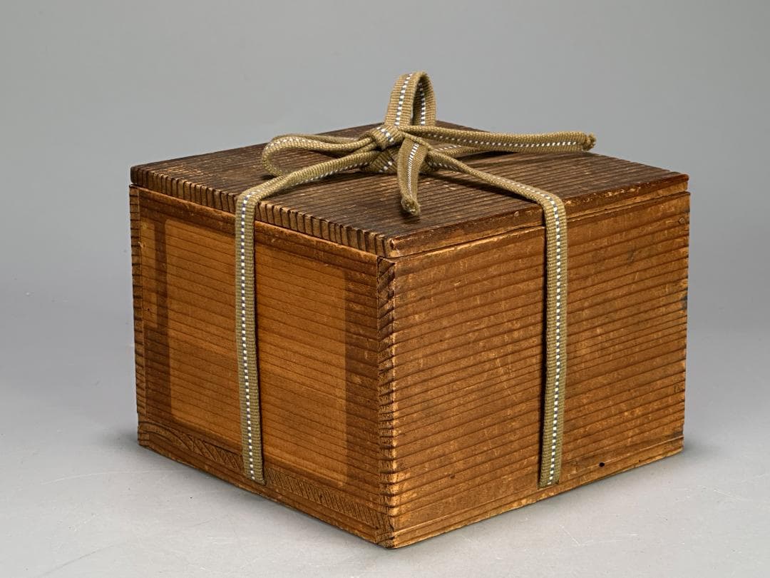 日本美術　桃山時代　美濃　刷毛目茶碗　茶道具　古茶器　時代茶碗