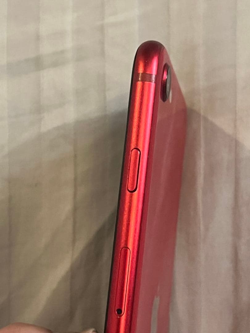 Apple iPhone SE 128GB SIMフリー レッド