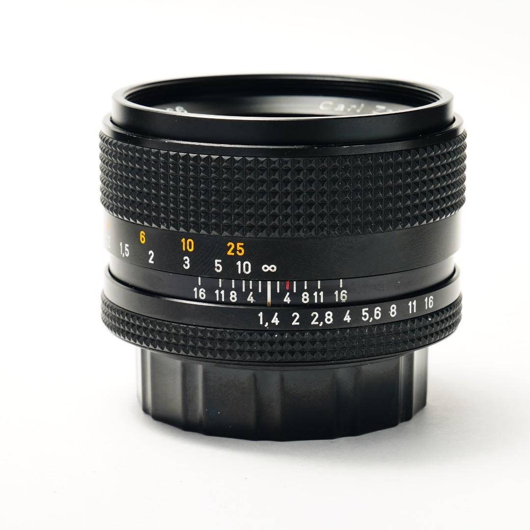 【極美品】Carl Zeiss Planar 50mm F1.4 AEJ 466